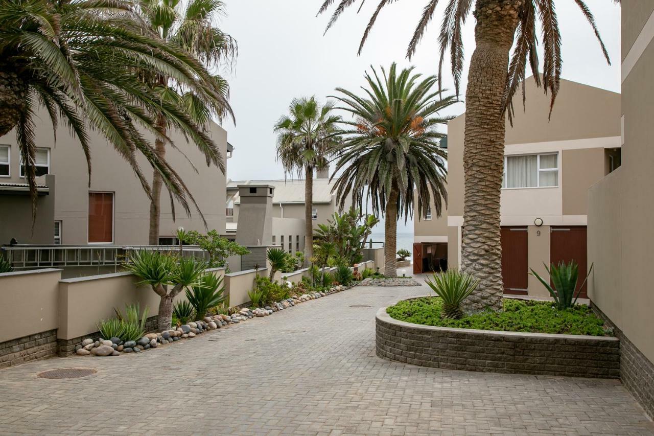 Blue Pearl - Situated Right On The Beach Swakopmund Exterior photo